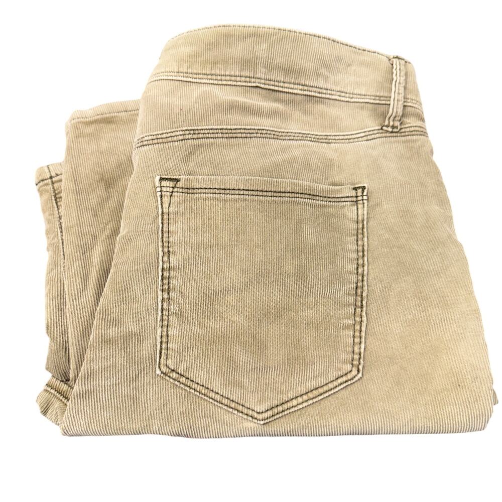 Free People Pants Womens‎ 29 (34x27 ACTUAL) Olive Roller Cropped Corduroy Boho